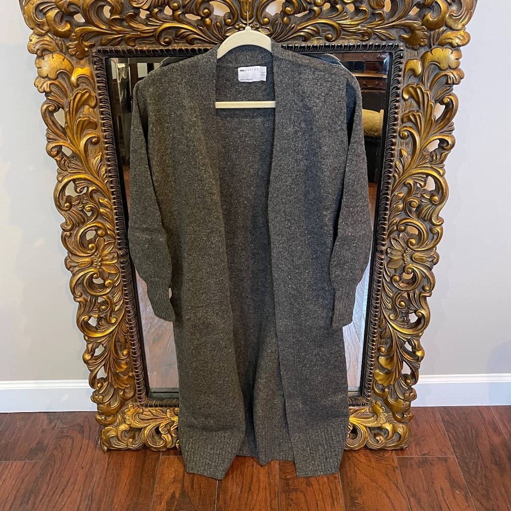 ASOS Design Long Cardigan Sweater Ladies Size 0